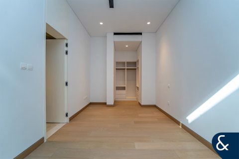 Apartment in KOA Canvas, Mohammad Bin Rashid Gardens, Dubai 2 bedrooms, 304 sq.m. № 75666 - photo 12