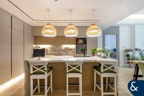 Apartamento en Palm Jumeirah, Dubai, 2 dormitorios, 190 m², № 88926 - foto 4