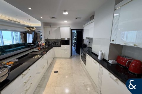 Купить квартиру в Дубай Марине, Дубай: 4 спальни, 242м², № 88931 - фото 8