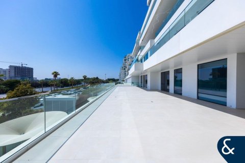 Apartment in SEVENTH HEAVEN in Al Barari, Dubai 2 bedrooms, 404 sq.m. № 88937 - photo 5