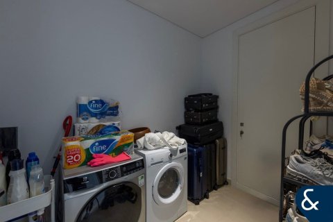 Apartment in SEVENTH HEAVEN in Al Barari, Dubai 2 bedrooms, 404 sq.m. № 88937 - photo 13