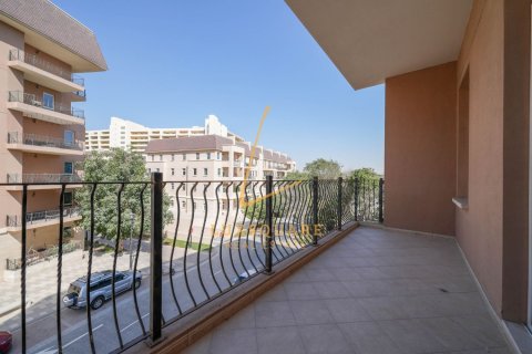 Apartment in Uptown Motor City, Motor City, Dubai 2 bedrooms, 139 sq.m. № 113429 - photo 10