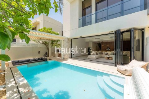 Townhouse in DAMAC Hills (Akoya by DAMAC), Dubai 4 bedrooms, 257 sq.m. № 44210 - photo 1