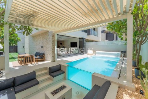 Townhouse in DAMAC Hills (Akoya by DAMAC), Dubai 4 bedrooms, 257 sq.m. № 44210 - photo 2