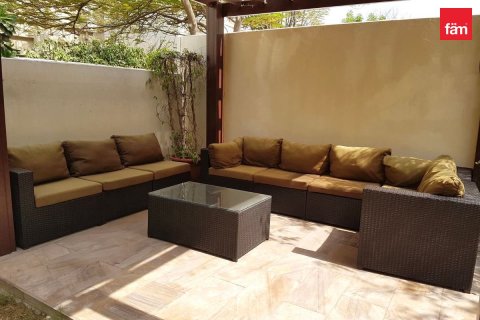 Adosado en Dubai, 3 dormitorios, 295.4 m², № 118988 - foto 22