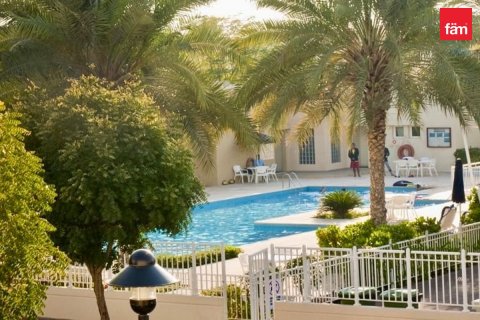 Adosado en Dubai, 3 dormitorios, 295.4 m², № 118988 - foto 19
