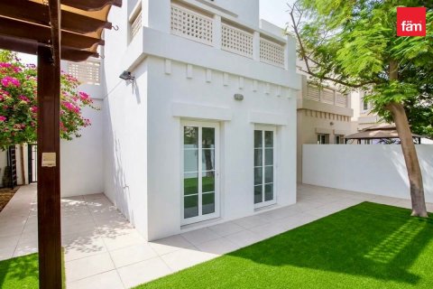 Adosado en Dubai, 3 dormitorios, 295.4 m², № 118988 - foto 20