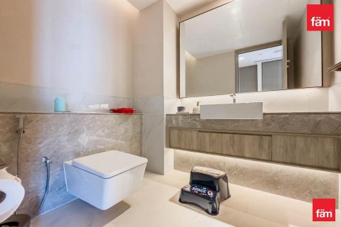 Apartment in Dubai 2 bedrooms, 106.8 sq.m. № 23181 - photo 3