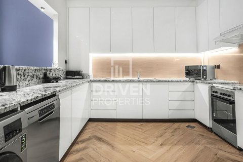 Appartement à Dubai Marina, Dubai, 2 chambres, 328.51 m², № 128009 - photo 2