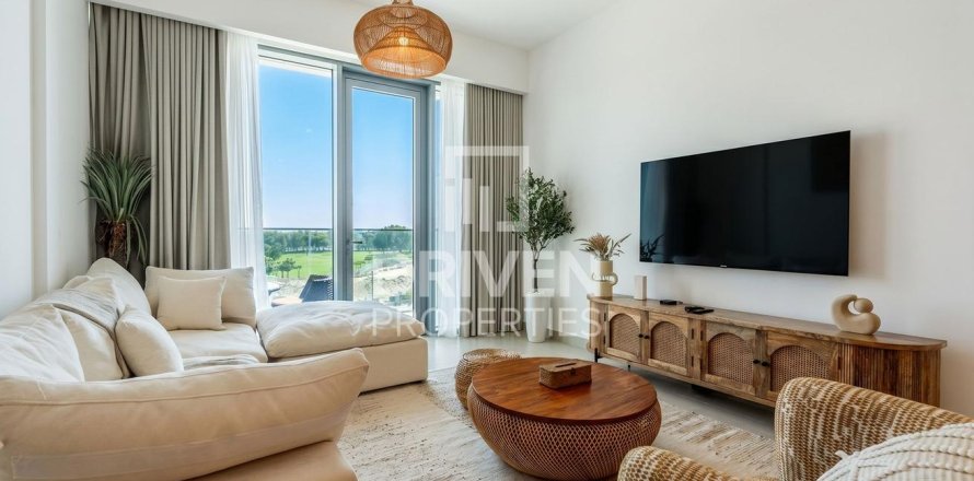 Apartment in Al Wasl, Dubai 1 bedroom, 90.49 sq.m. № 128004