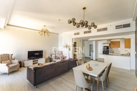 Apartment in Bahar, Jumeirah Beach Residence, Dubai 2 bedrooms, 127.74 sq.m. № 130009 - photo 12
