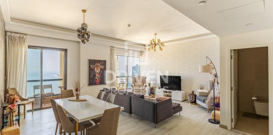 Apartment in Bahar, Jumeirah Beach Residence, Dubai 2 bedrooms, 127.74 sq.m. № 130009