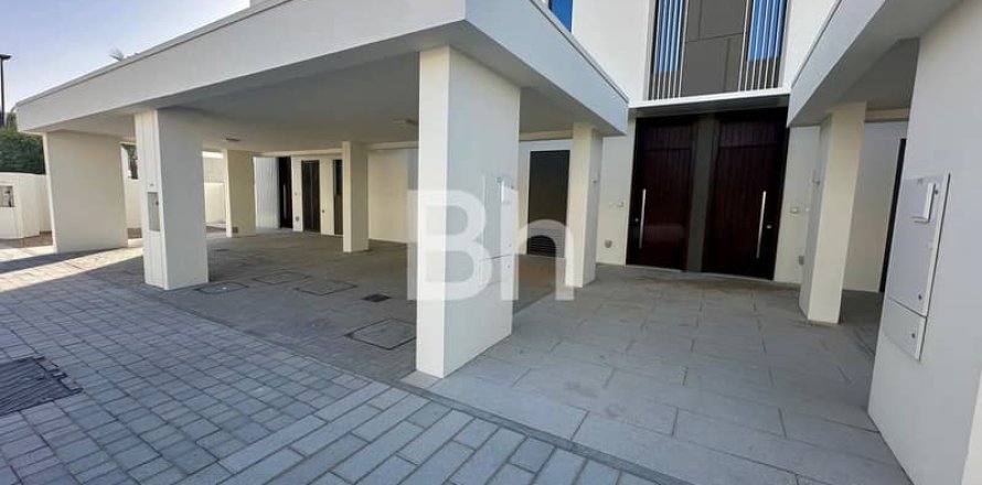 Adosado en Dubai, 3 dormitorios, 176 m², № 57014