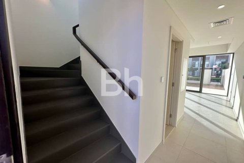 Adosado en Dubai, 3 dormitorios, 176 m², № 57014 - foto 4