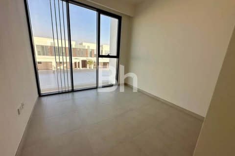 Adosado en Dubai, 3 dormitorios, 176 m², № 57014 - foto 11