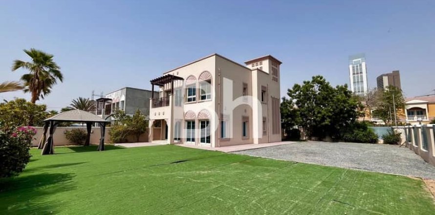 فيلا في Jumeirah Village Triangle, دبي 2 غرف نوم, 675 م² رقم 57015