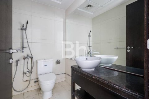 Apartment in Dubai Marina, Dubai 3 bedrooms, 199 sq.m. № 57003 - photo 9