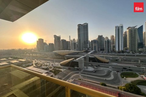 Apartment in Dubai 1 bedroom, 78 sq.m. № 14537 - photo 1