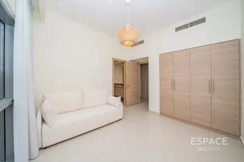 Villa in Dubai Hills Estate, Dubai 3 bedrooms, 296 sq.m. № 122820 - photo 12