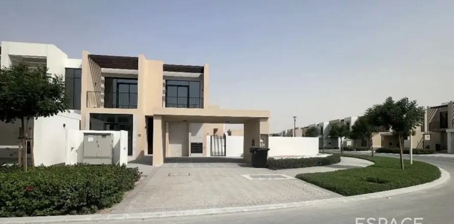 Townhouse in EMAAR South, Dubai South (Dubai World Central), Dubai 4 bedrooms, 223 sq.m. № 122824