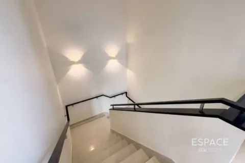 Townhouse in EMAAR South, Dubai South (Dubai World Central), Dubai 4 bedrooms, 223 sq.m. № 122824 - photo 7