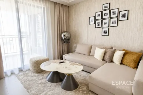 Villa in Dubai Hills Estate, Dubai 5 bedrooms, 251 sq.m. № 122821 - photo 9