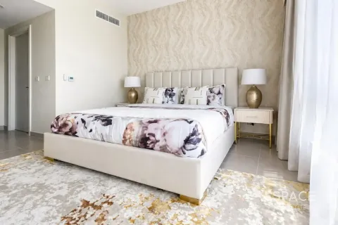 Villa in Dubai Hills Estate, Dubai 5 bedrooms, 251 sq.m. № 122821 - photo 3
