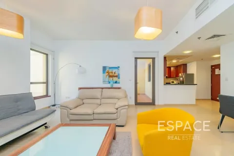 Apartment in Jumeirah Beach Residence, Dubai 1 bedroom, 111 sq.m. № 122819 - photo 5