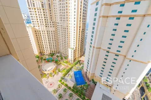 Apartment in Jumeirah Beach Residence, Dubai 1 bedroom, 111 sq.m. № 122818 - photo 14