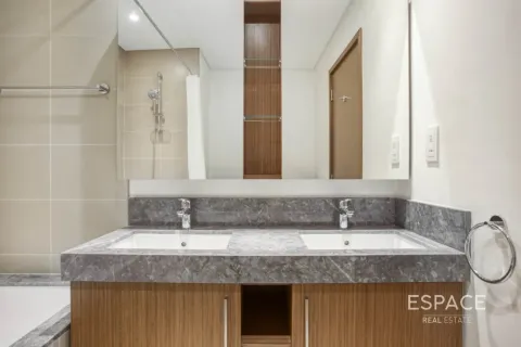 Apartment in Dubai Marina, Dubai 2 bedrooms, 104 sq.m. № 122823 - photo 11