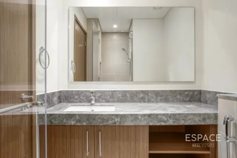 Apartment in Dubai Marina, Dubai 2 bedrooms, 104 sq.m. № 122823 - photo 12