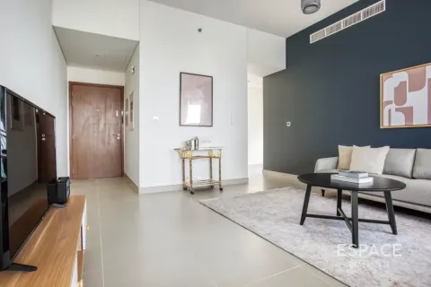 Apartment in Dubai Marina, Dubai 2 bedrooms, 104 sq.m. № 122823 - photo 16