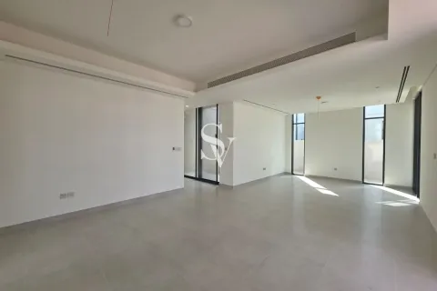 Villa en Arabian Ranches 3, Dubai, 4 dormitorios, 449 m², № 84043 - foto 2