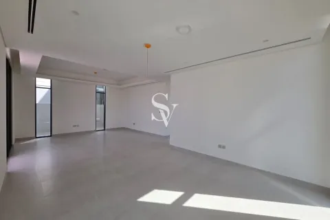 Villa en Arabian Ranches 3, Dubai, 4 dormitorios, 449 m², № 84043 - foto 4