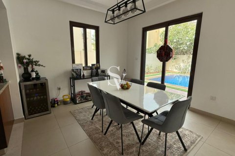 Villa en Lila, Arabian Ranches 2, Dubai, 4 dormitorios, 405 m², № 84041 - foto 18
