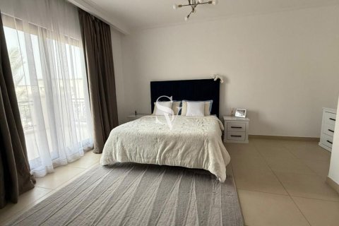 Villa en Lila, Arabian Ranches 2, Dubai, 4 dormitorios, 405 m², № 84041 - foto 8