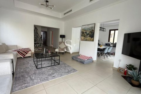 Villa en Lila, Arabian Ranches 2, Dubai, 4 dormitorios, 405 m², № 84041 - foto 7