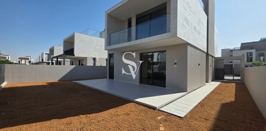 Villa en Arabian Ranches 3, Dubai, 4 dormitorios, 448 m², № 84045