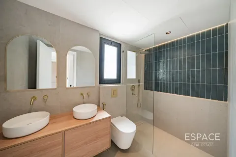 Villa en Springs 15, The Springs, Dubai, 3 dormitorios, 167 m², № 122259 - foto 6