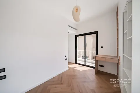 Villa en Springs 15, The Springs, Dubai, 3 dormitorios, 167 m², № 122259 - foto 4