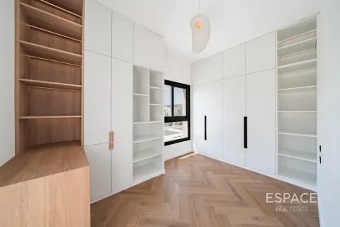 Villa en Springs 15, The Springs, Dubai, 3 dormitorios, 167 m², № 122259 - foto 5