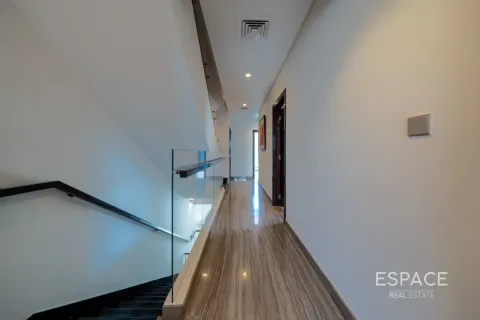 Villa en DAMAC Hills (Akoya by DAMAC), Dubai, 6 dormitorios, 339 m², № 122257 - foto 10