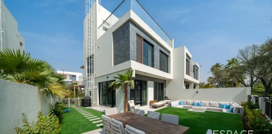 Villa en DAMAC Hills (Akoya by DAMAC), Dubai, 6 dormitorios, 339 m², № 122257