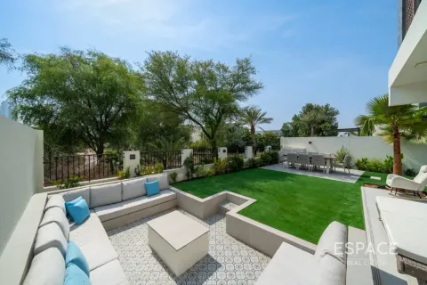 Villa en DAMAC Hills (Akoya by DAMAC), Dubai, 6 dormitorios, 339 m², № 122257 - foto 20