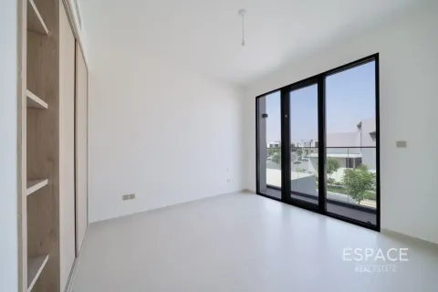 Villa en Jebel Ali, Dubai, 4 dormitorios, 376 m², № 122262 - foto 16
