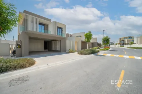 Villa en Jebel Ali, Dubai, 4 dormitorios, 376 m², № 122262 - foto 9