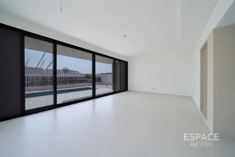 Villa en Jebel Ali, Dubai, 4 dormitorios, 376 m², № 122262 - foto 8