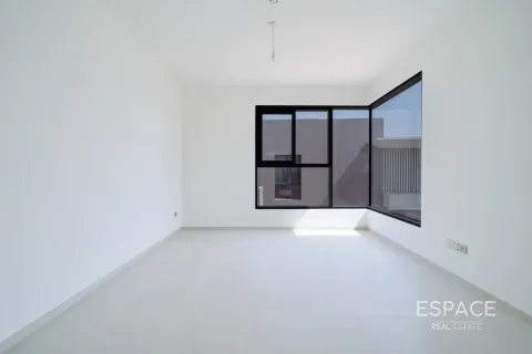 Villa en Jebel Ali, Dubai, 4 dormitorios, 376 m², № 122262 - foto 20