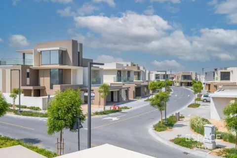 Villa en Jebel Ali, Dubai, 4 dormitorios, 376 m², № 122262 - foto 10