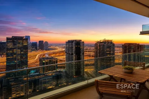 Apartamento en Dubai Marina, Dubai, 1 dormitorio, 69 m², № 122261